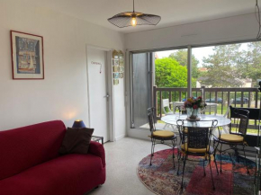 Appartement Spacieux proche Plage avec Balcon et Parking - Villers-sur-Mer - FR-1-712-85